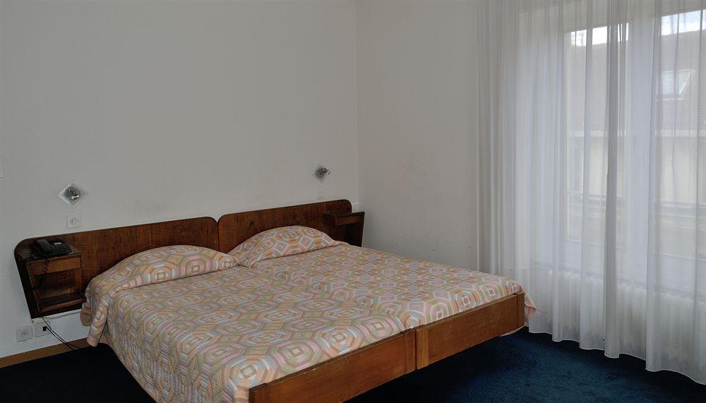 Moderne Geneva